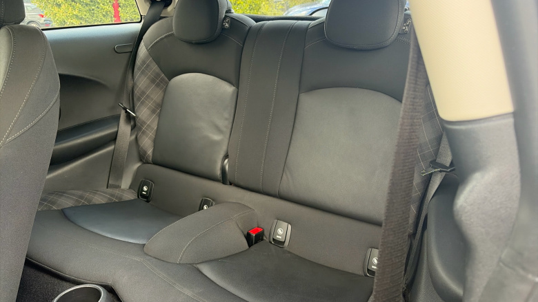 MINI Hatchback 2.0 Cooper S II 3dr Petrol Hatchback